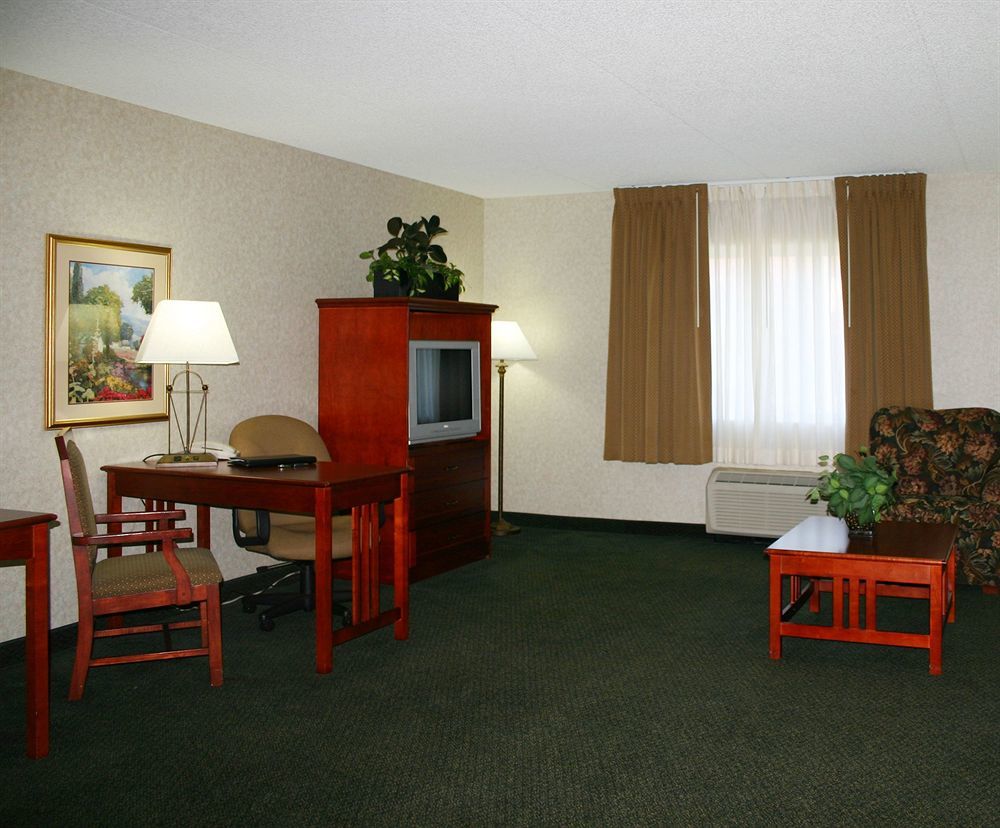 Club Hotel Nashville Inn & Suites Exterior foto